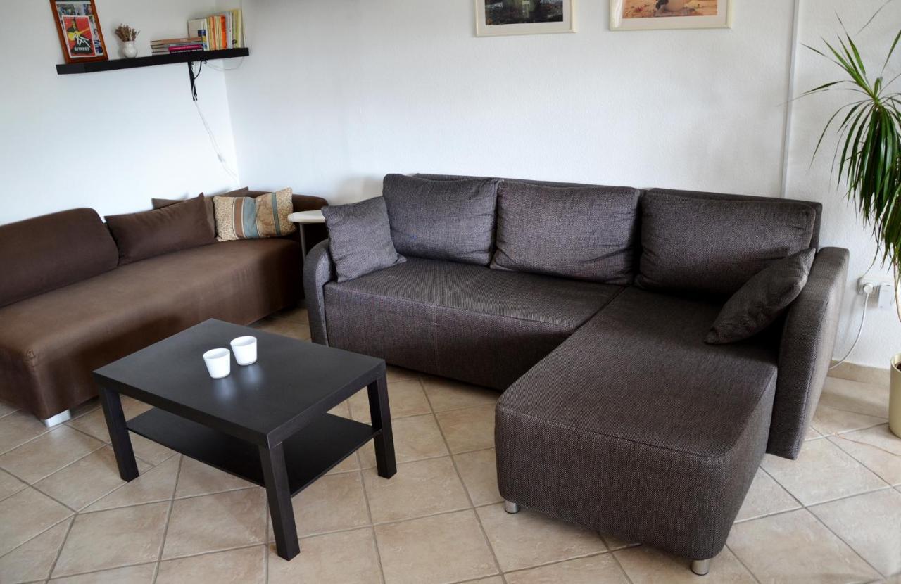 Anna Apartment Budaors Bagian luar foto